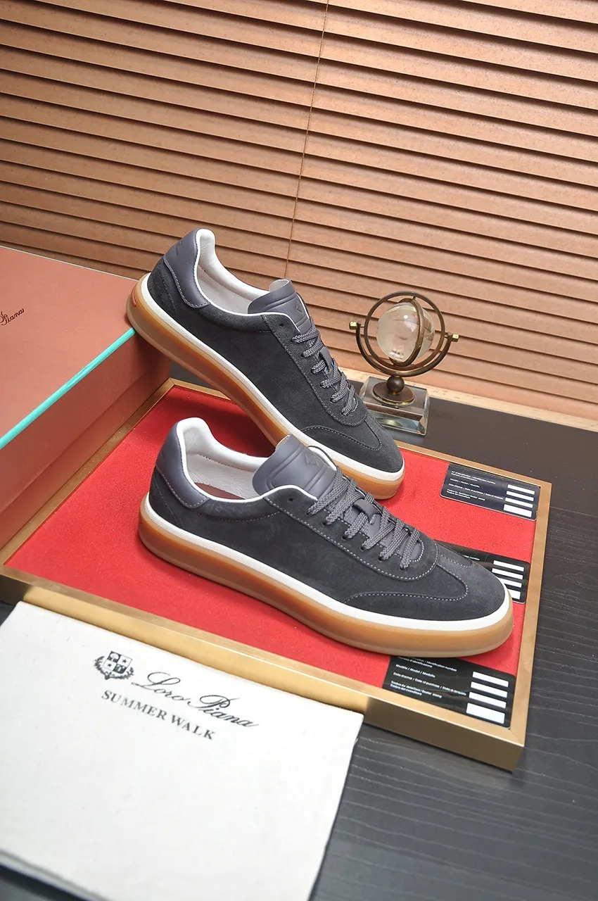Men's men's shoes 💰540💶【𝐥𝐨𝐫𝐨 𝐏𝐢𝐚𝐧𝐚】lp classic loafers, an Italian treasure brand, the only brand that can match Hermès! Only after wearing it do we realize that we cannot let down our feet. The upper is imported cashmere, the lining of water-dyed cowhide ➕ the cowhide feet, the official original glass rubber outsole, and the pendant. Exclusive original packaging (tag ➕ brand paper ➕ outer box ➕ hand bag) code number: 38-45